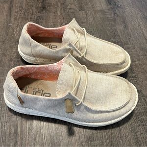 Hey Dude Wendy size 9